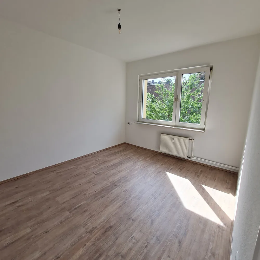 2 Zimmer Wohnung mit 65 m² in Duisburg – Bild 4