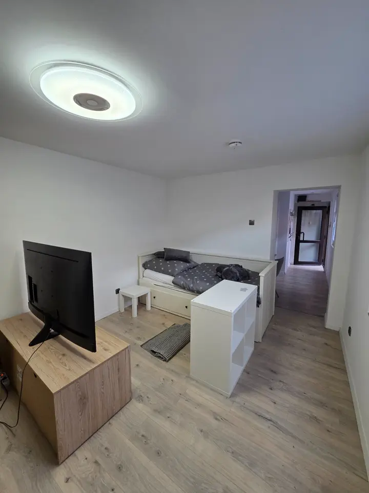 2 Zimmer Wohnung mit 27 m² in Hürth – Bild 2