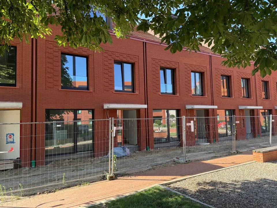 4 Zimmer Wohnung mit 171 m² in Hannover – Bild 2