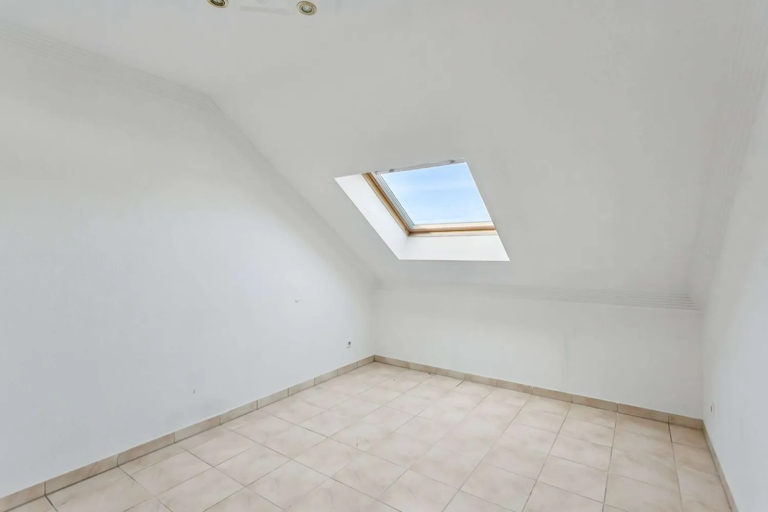 4 Zimmer Wohnung mit 118 m² in Bonn – Bild 7