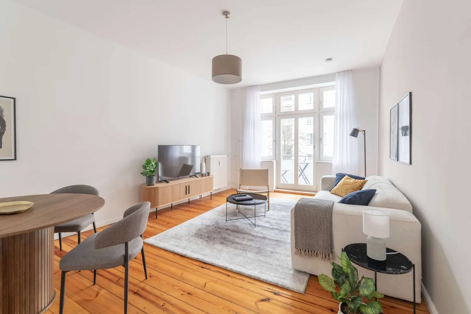 2 room apartment with 56 m² in Berlin – Photo 2