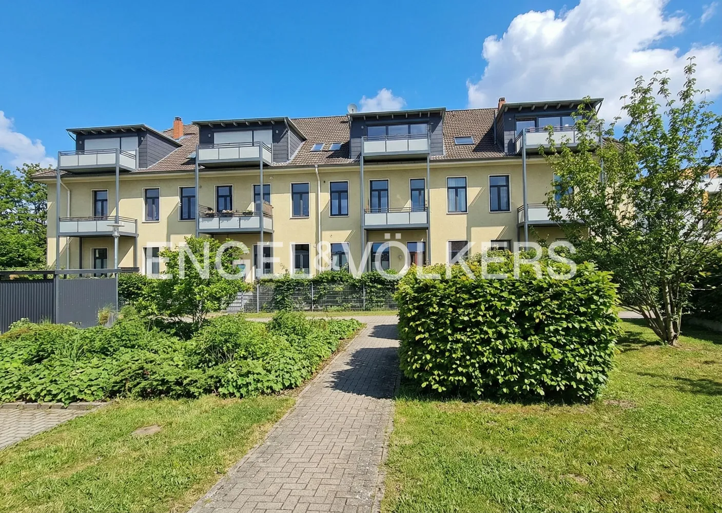 4 Zimmer Wohnung mit 195 m² in Braunschweig – Bild 4