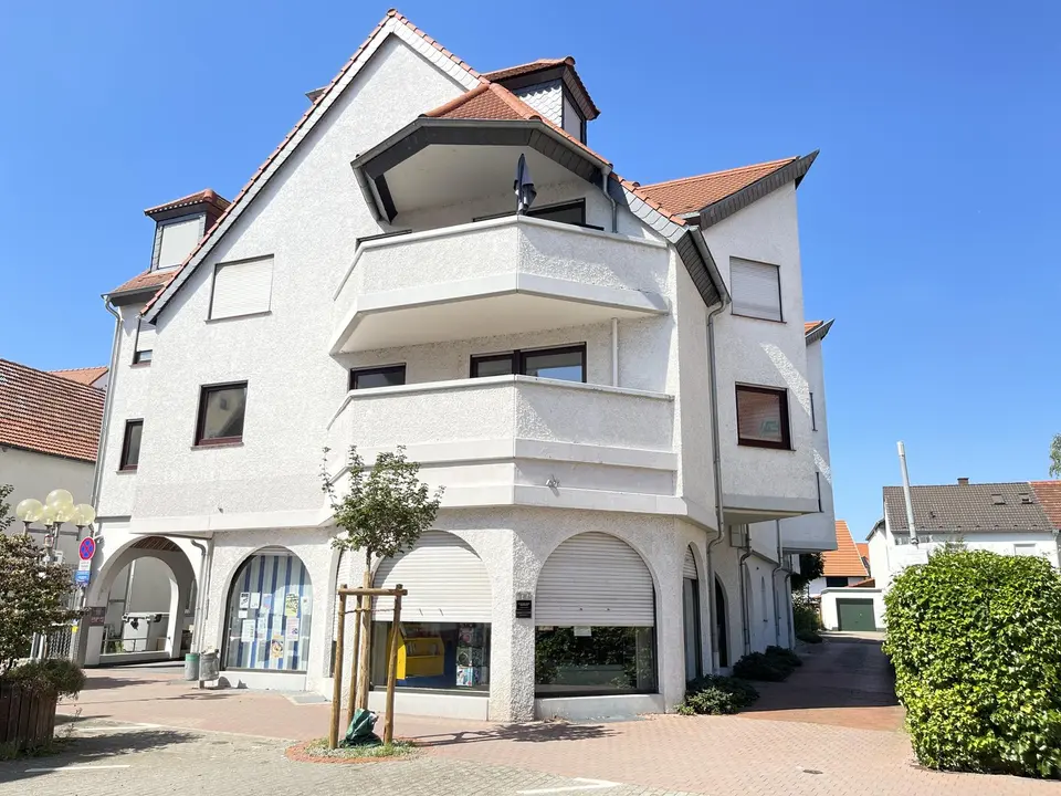 5 Zimmer Wohnung mit 133 m² in Weinheim – Bild 1