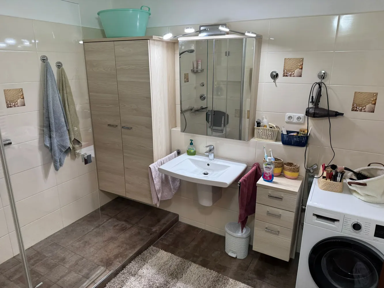 4 Zimmer Wohnung mit 100 m² in Nürnberg – Bild 1