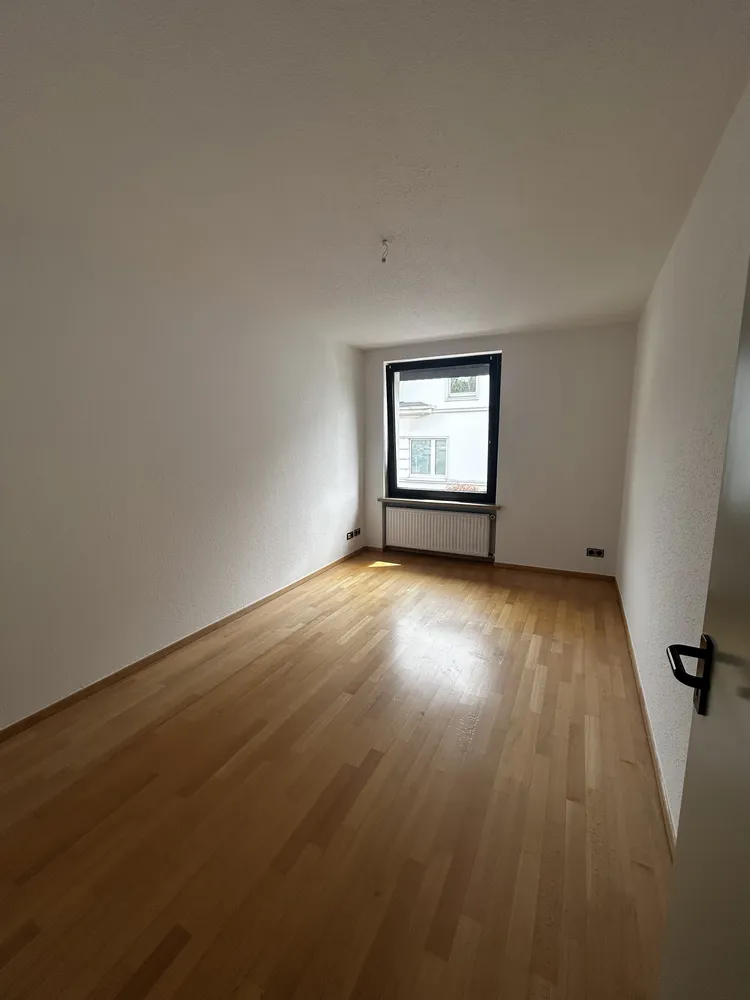 4 Zimmer Wohnung mit 125 m² in Wuppertal – Bild 4