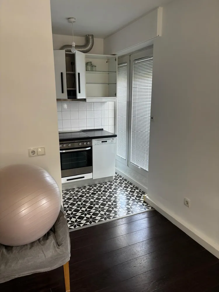 1 Zimmer Wohnung mit 44 m² in Köln – Bild 2