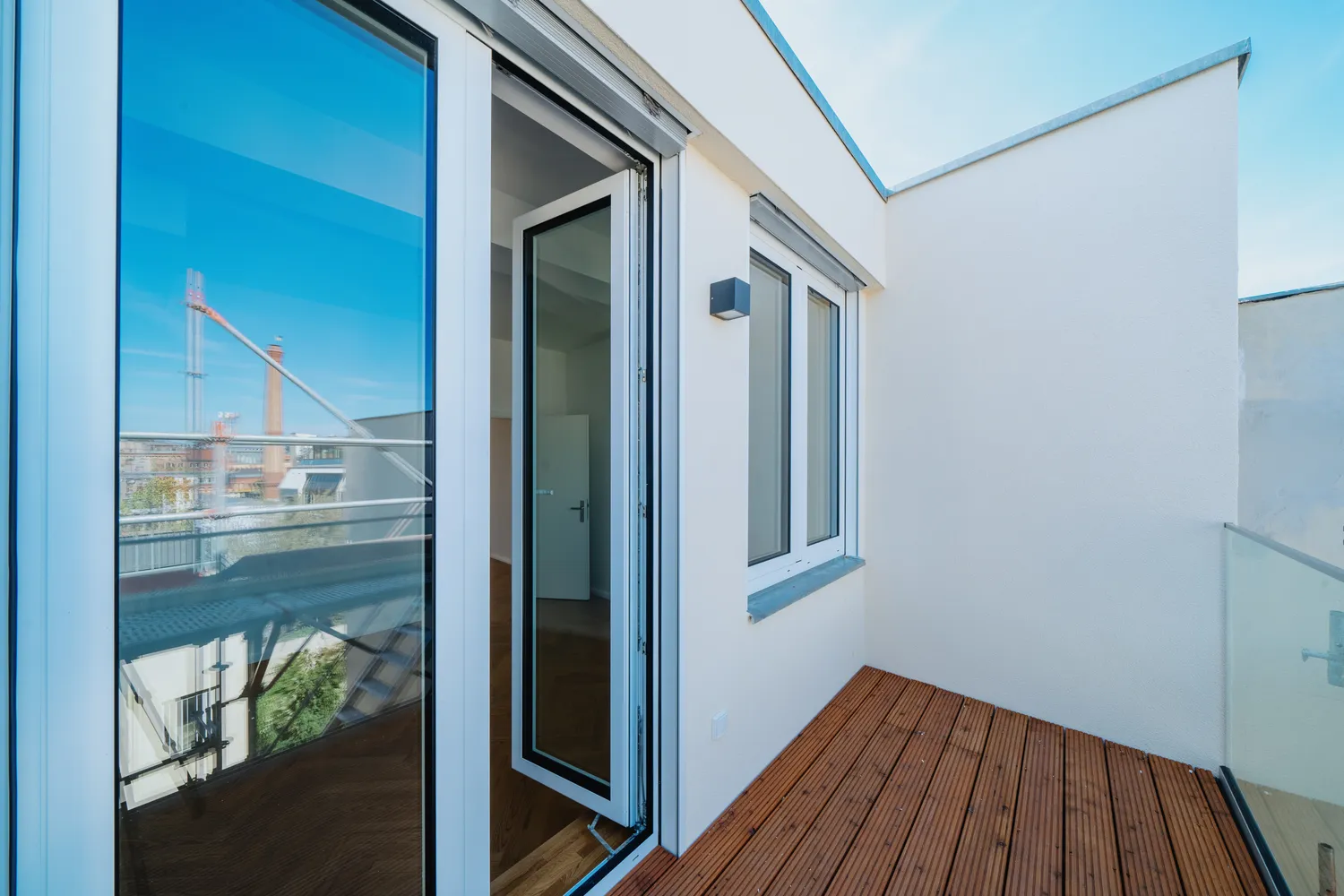 2 Zimmer Wohnung mit 67 m² in Berlin – Bild 3