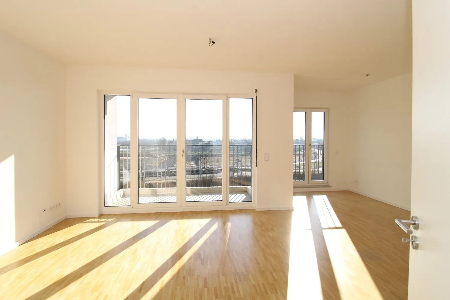 3 Zimmer Wohnung mit 79 m² in Dresden – Bild 1