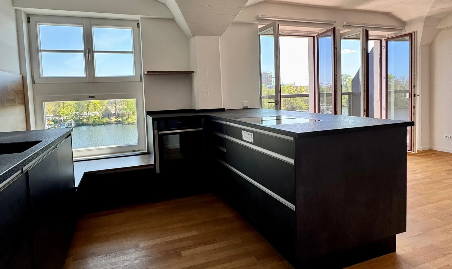 4 Zimmer Wohnung mit 100 m² in Berlin – Bild 2