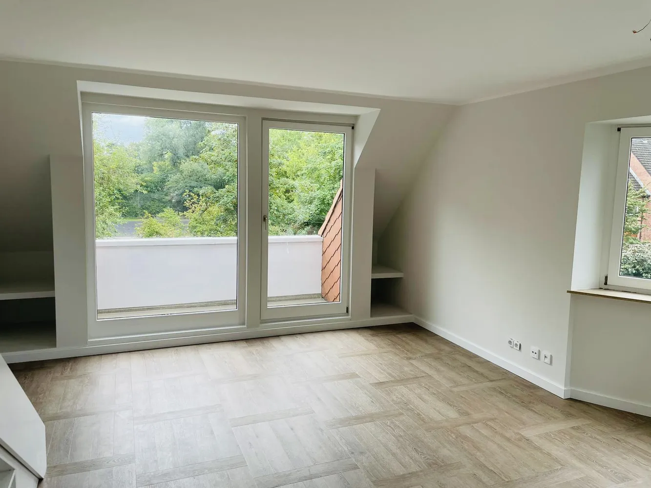 3 Zimmer Wohnung mit 80 m² in Hamburg – Bild 2