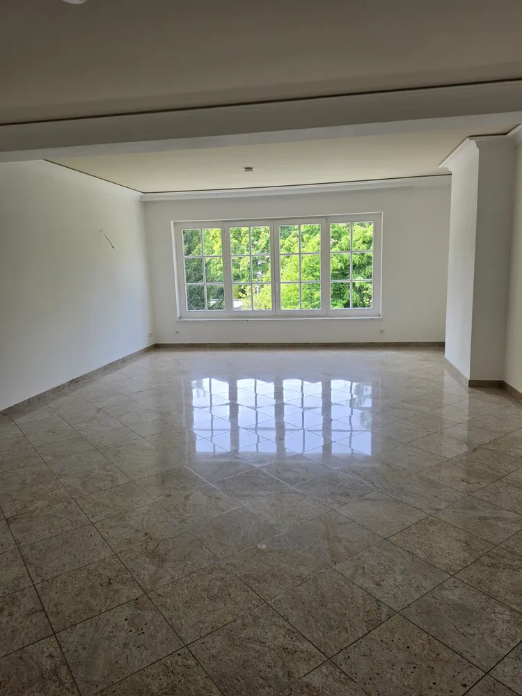 4 Zimmer Wohnung mit 154 m² in Mönchengladbach – Bild 3