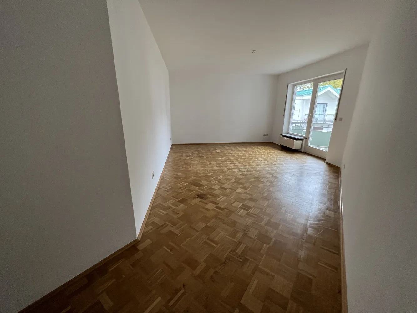 2 Zimmer Wohnung mit 70 m² in Frankfurt am Main – Bild 2
