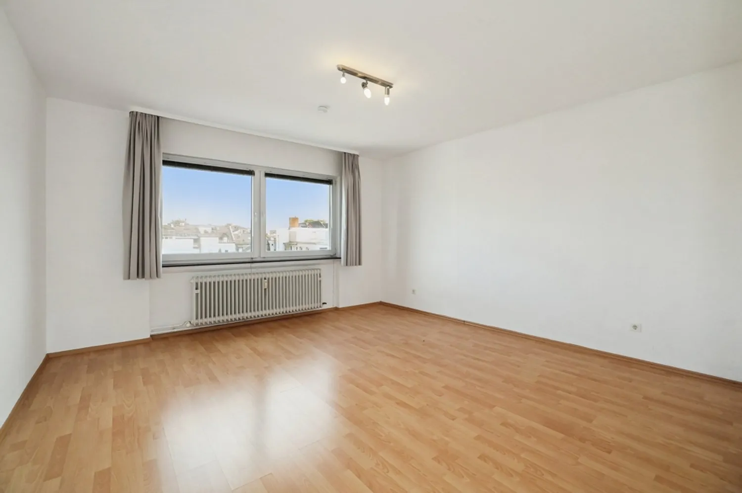 2 Zimmer Wohnung mit 55 m² in Frankfurt am Main – Bild 12