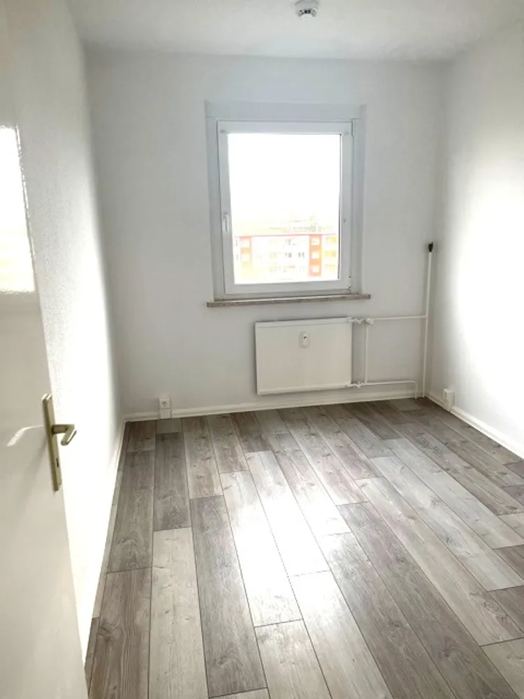 4 Zimmer Wohnung mit 63 m² in Halle (Saale) – Bild 7