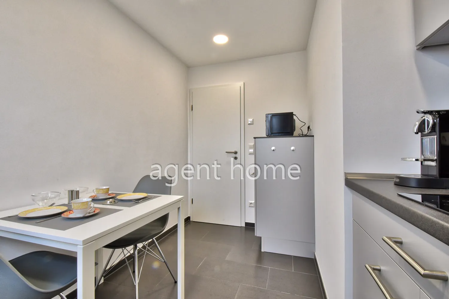 1 Zimmer Wohnung mit 35 m² in Stuttgart – Bild 7
