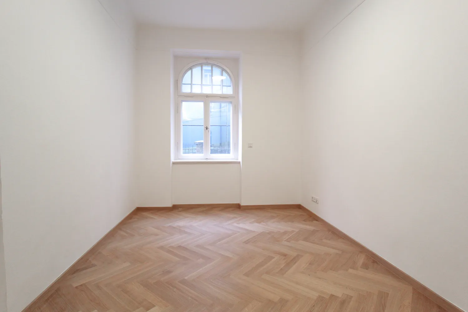 7 Zimmer Wohnung mit 212 m² in Ingolstadt – Bild 9