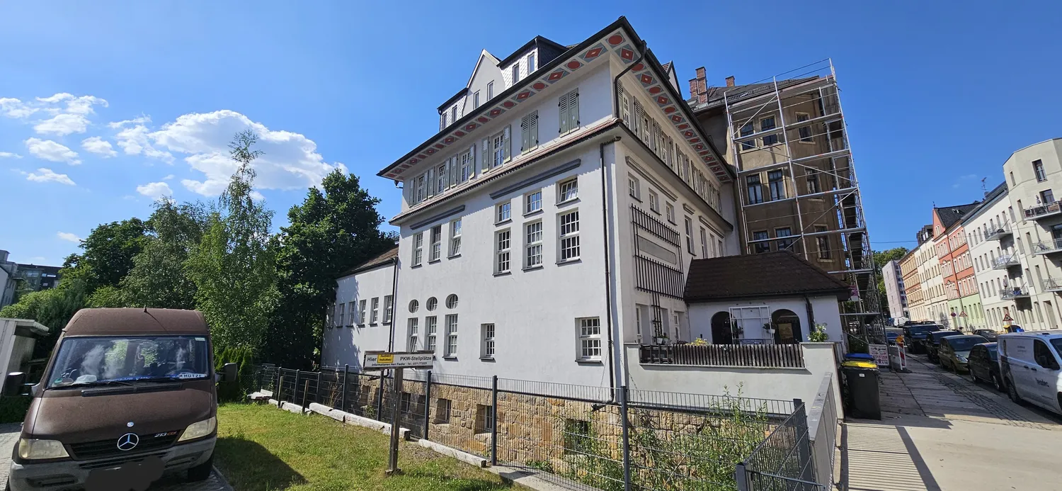 2 Zimmer Wohnung mit 116 m² in Chemnitz – Bild 2