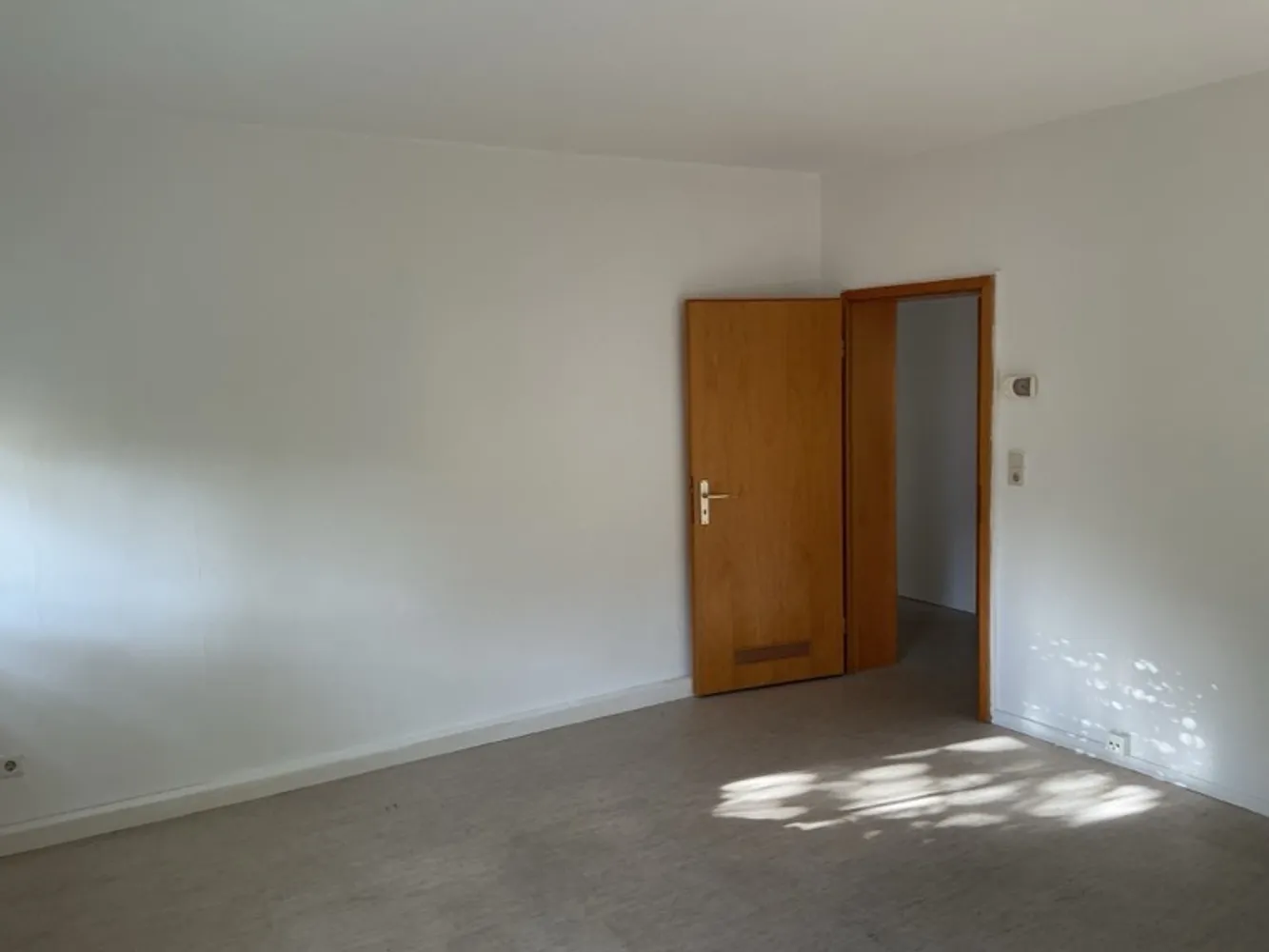 2 room apartment with 67 m² in Ludwigshafen am Rhein – Photo 10
