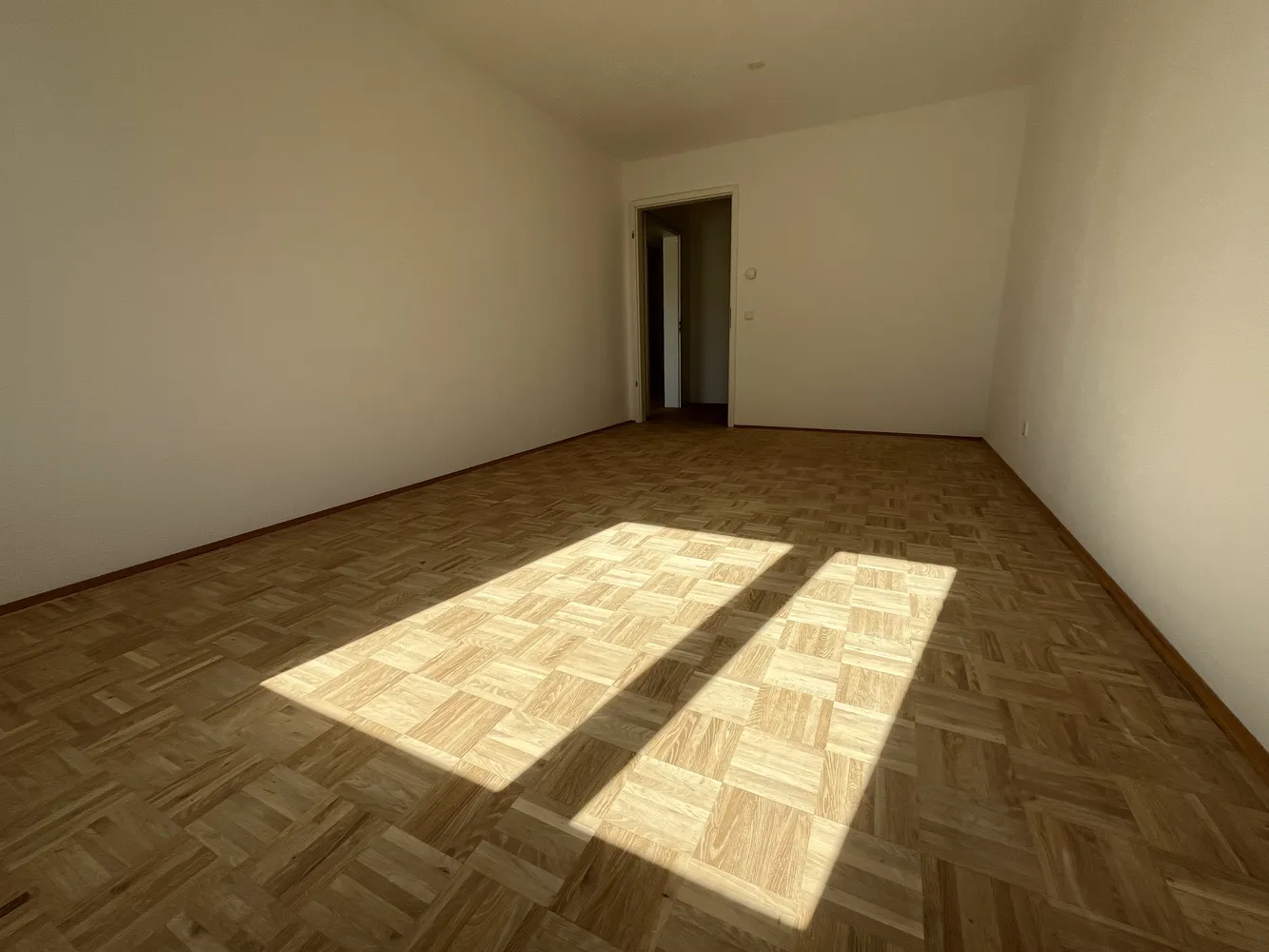 2 Zimmer Wohnung mit 76 m² in Frankfurt am Main – Bild 3