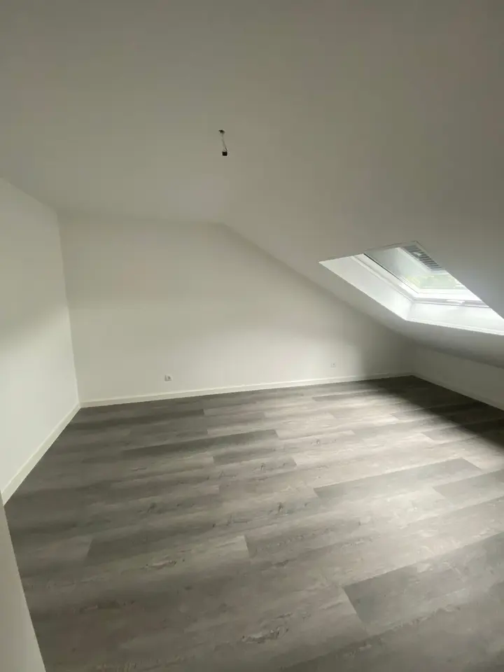 3 Zimmer Wohnung mit 91 m² in Lohmar – Bild 6