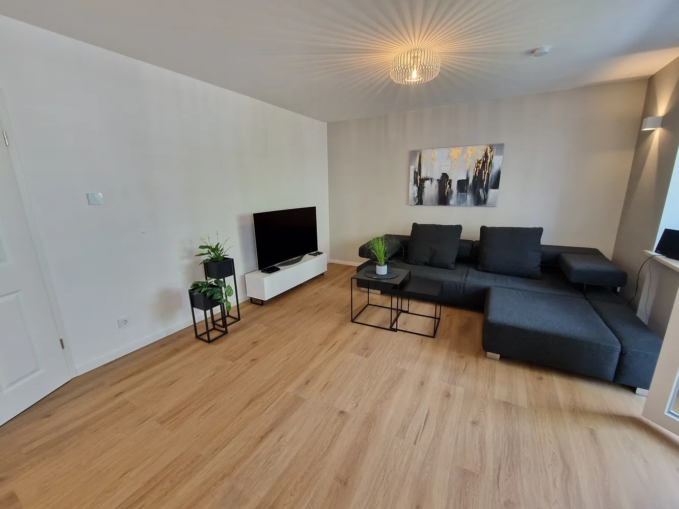 2 Zimmer Wohnung mit 64 m² in München – Bild 6