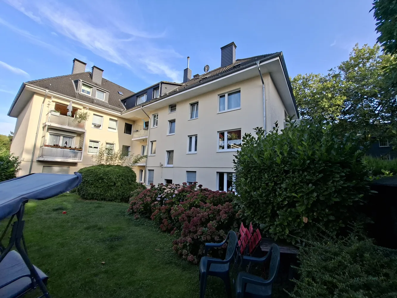 4 Zimmer Wohnung mit 95 m² in Essen – Bild 2