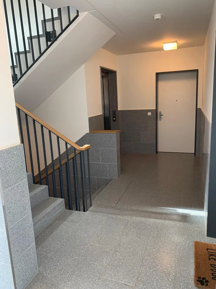 3 Zimmer Wohnung mit 93 m² in Hamburg – Bild 2