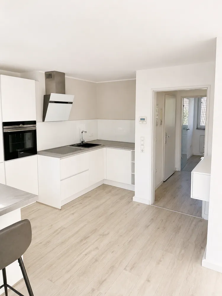 4 Zimmer Wohnung mit 77 m² in Köln – Bild 2