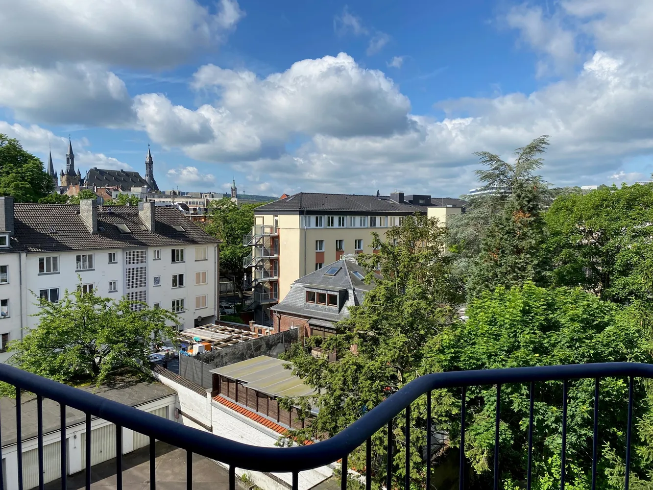 2 room apartment with 70 m² in Aachen – Photo 1