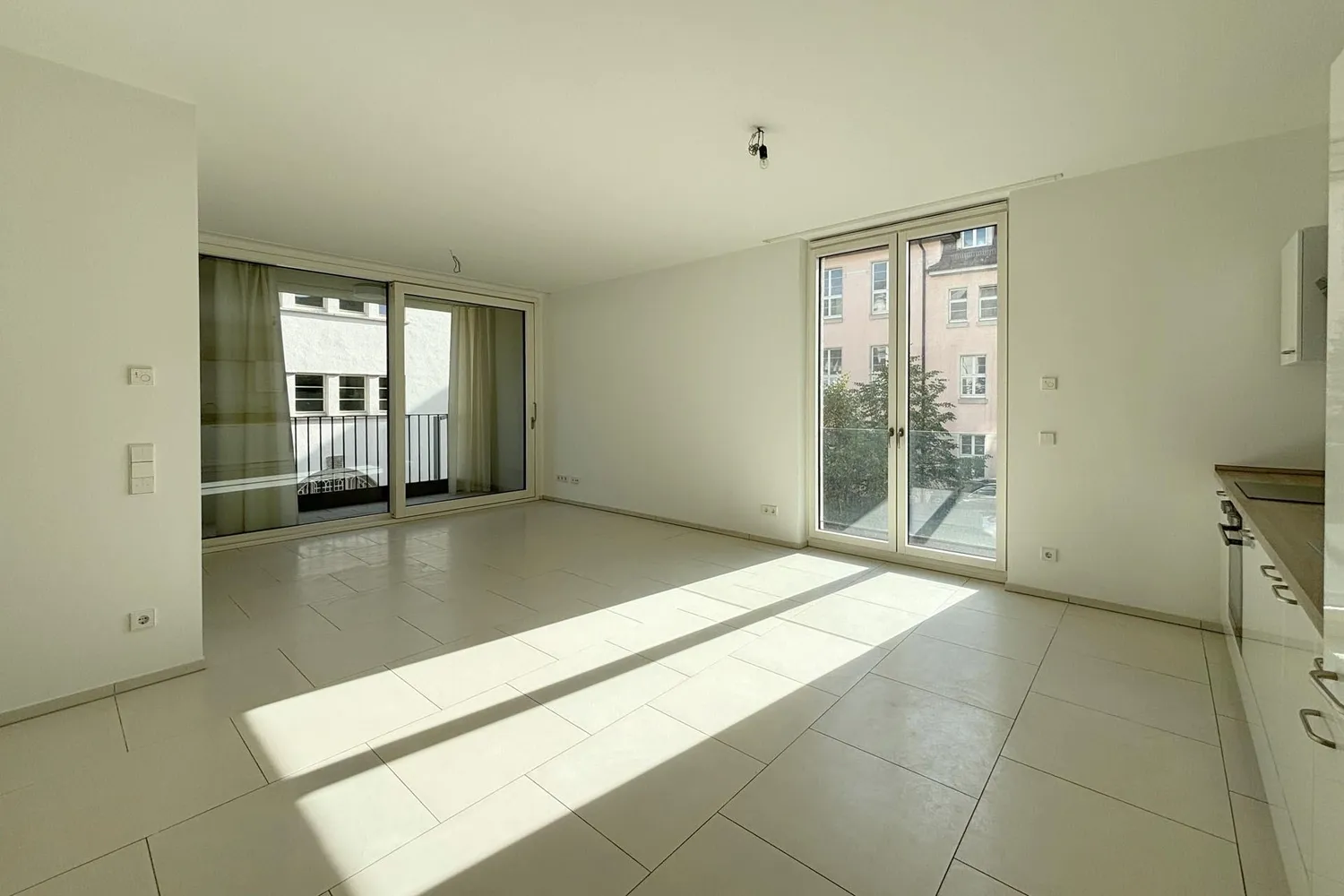 2 Zimmer Wohnung mit 60 m² in Stuttgart – Bild 2