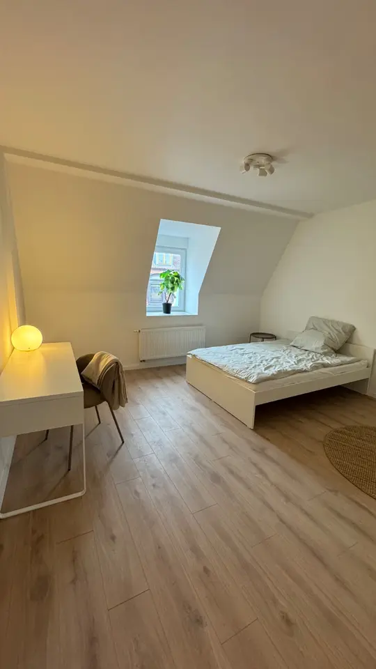 WG-Zimmer mit 74 m² in Nürnberg – Bild 1