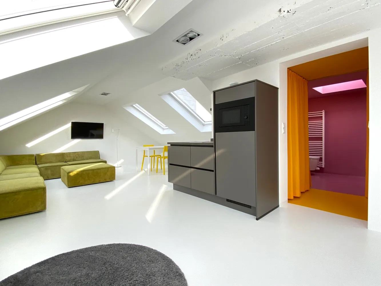 1 Zimmer Wohnung mit 65 m² in Köln – Bild 3