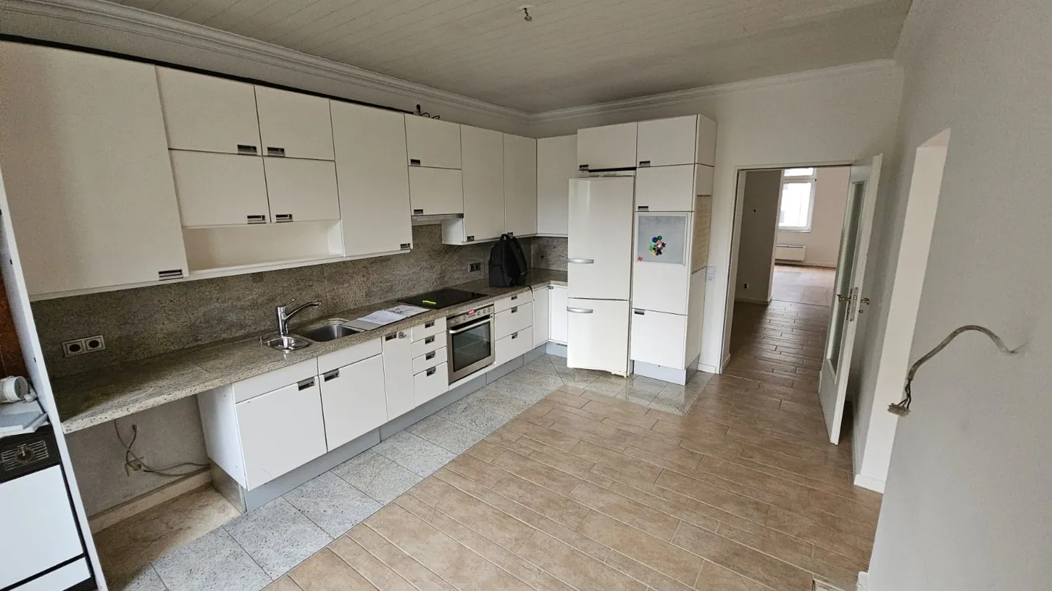 4 Zimmer Wohnung mit 124 m² in Düsseldorf – Bild 9