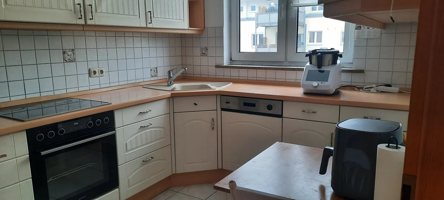4 Zimmer Wohnung mit 100 m² in Augsburg – Bild 12