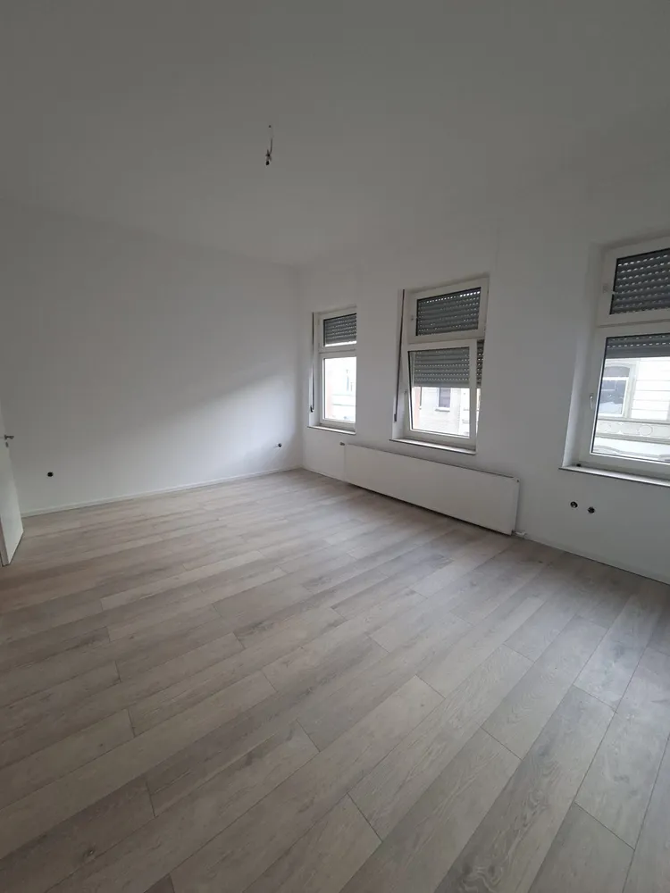 3 Zimmer Wohnung mit 75 m² in Krefeld – Bild 1