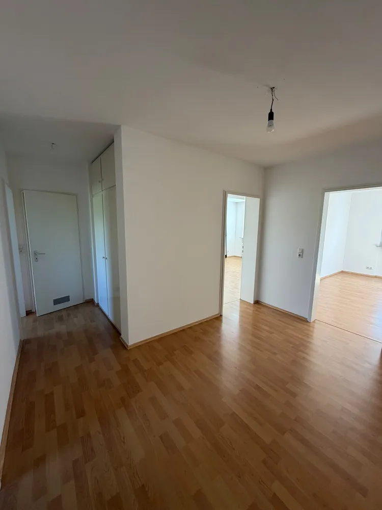 3 Zimmer Wohnung mit 76 m² in Wiesbaden – Bild 1