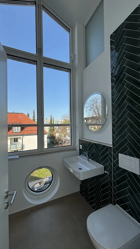6 Zimmer Wohnung mit 236 m² in München – Bild 11