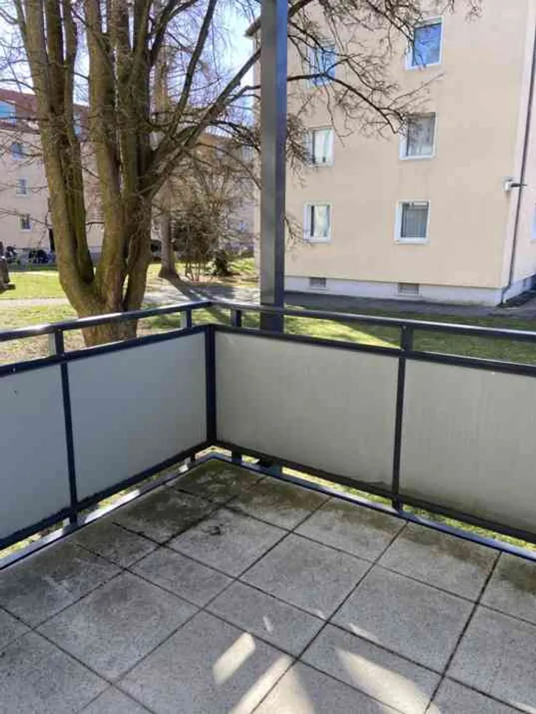 3 Zimmer Wohnung mit 77 m² in Nürnberg – Bild 2
