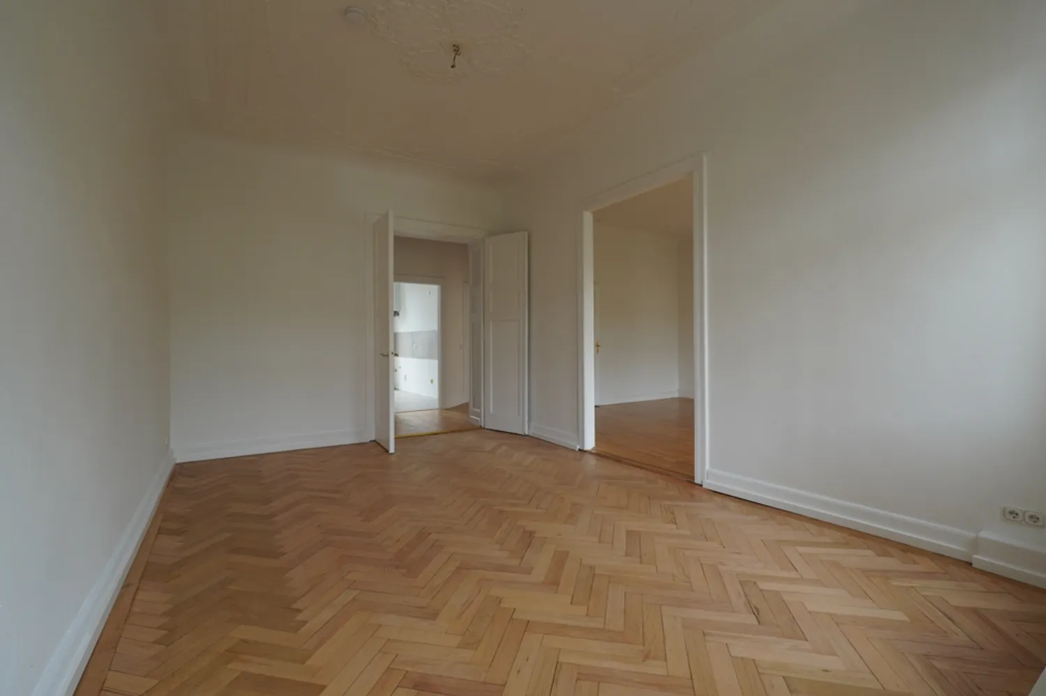 3 Zimmer Wohnung mit 96 m² in Wiesbaden – Bild 10