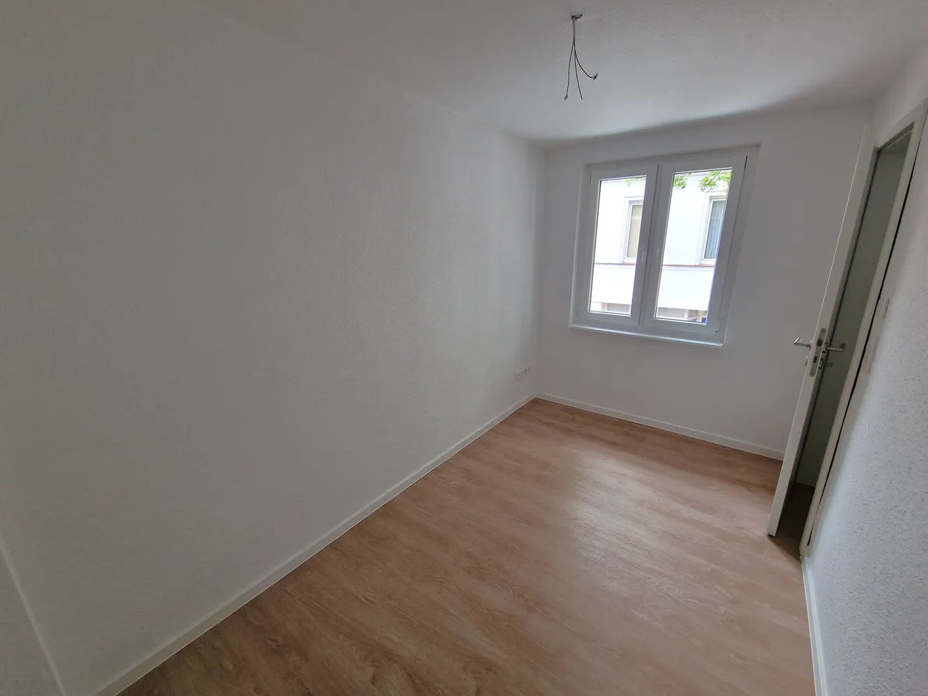 4 Zimmer Wohnung mit 100 m² in Leer – Bild 9
