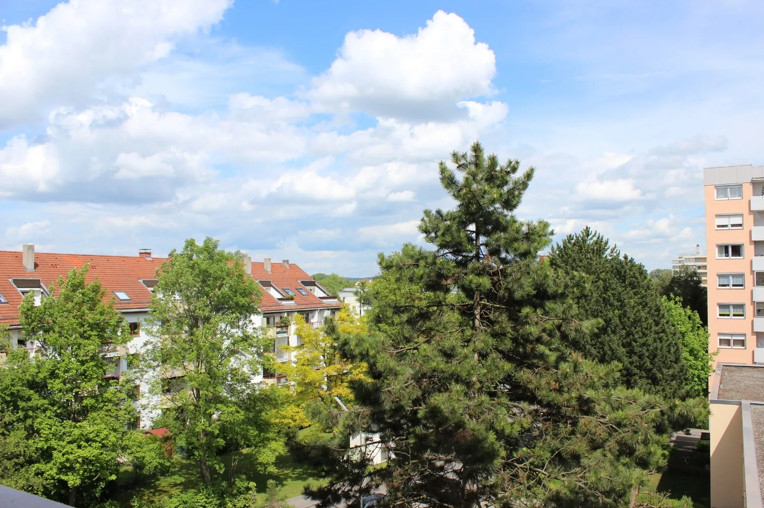 1 room apartment with 33 m² in Augsburg – Photo 3