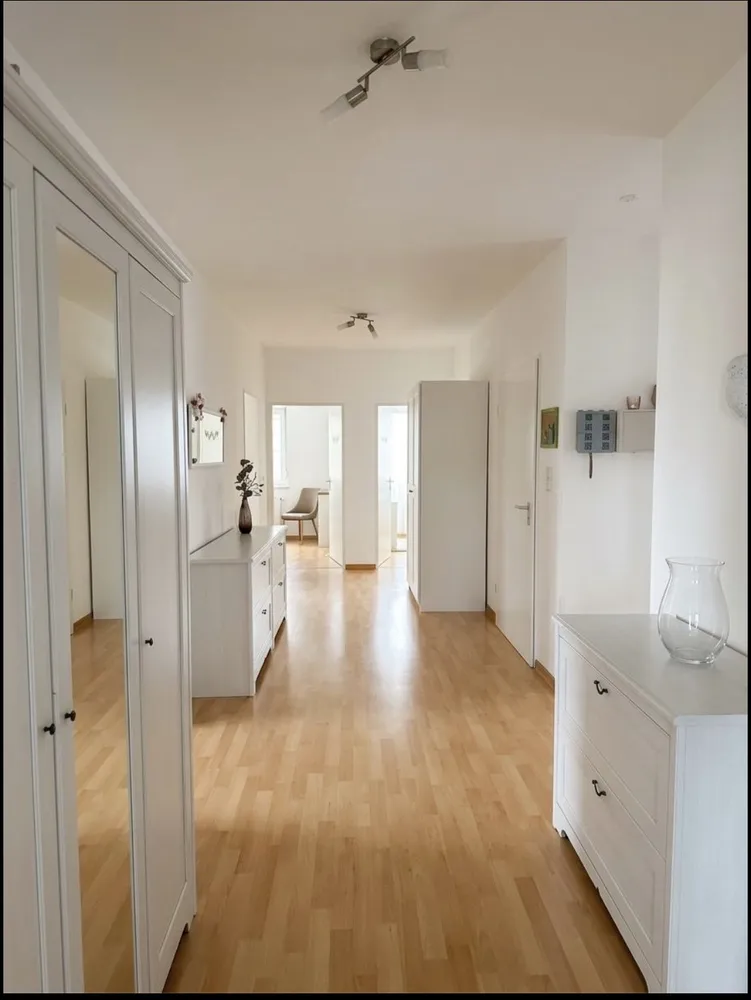 4 Zimmer Wohnung mit 130 m² in Ingolstadt – Bild 3