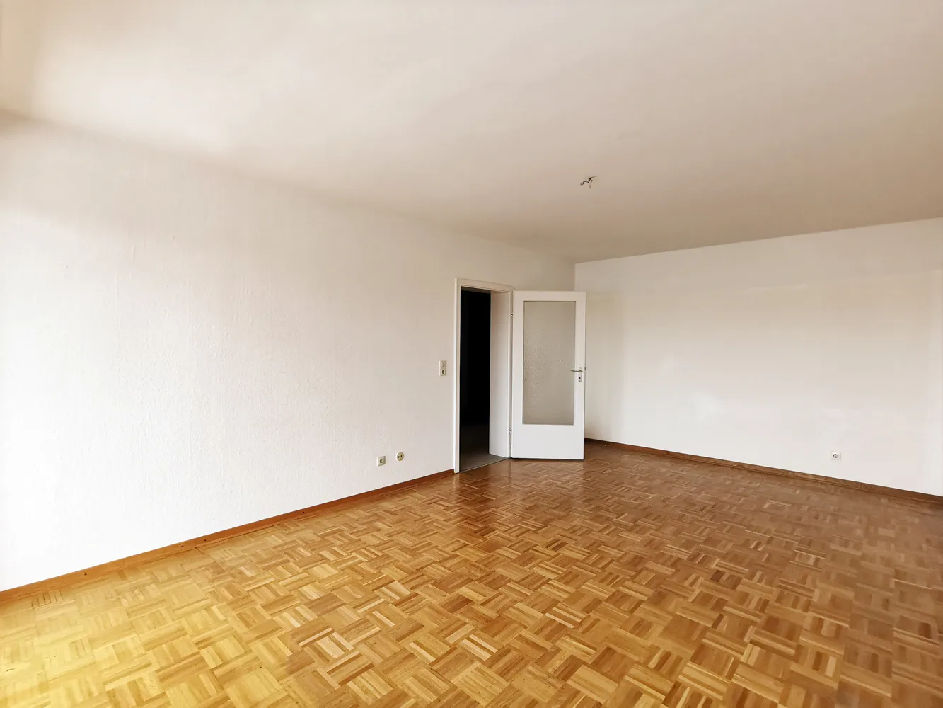 2 Zimmer Wohnung mit 63 m² in Hannover – Bild 2
