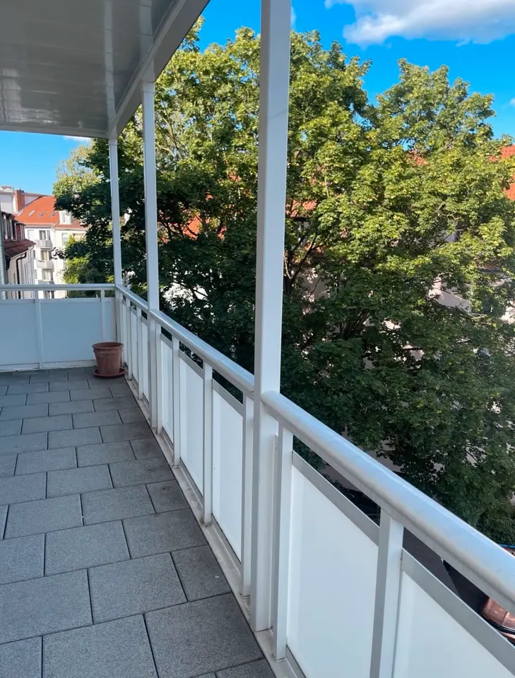 4 Zimmer Wohnung mit 155 m² in Hannover – Bild 8