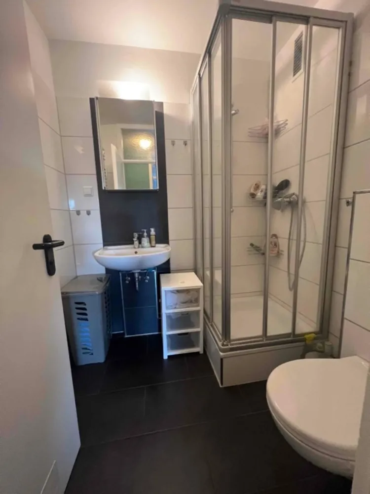 1 Zimmer Wohnung mit 38 m² in Karlsruhe – Bild 3