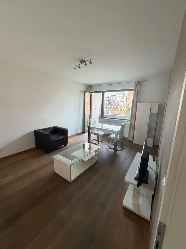 2 Zimmer Wohnung mit 54 m² in Frankfurt am Main – Bild 1