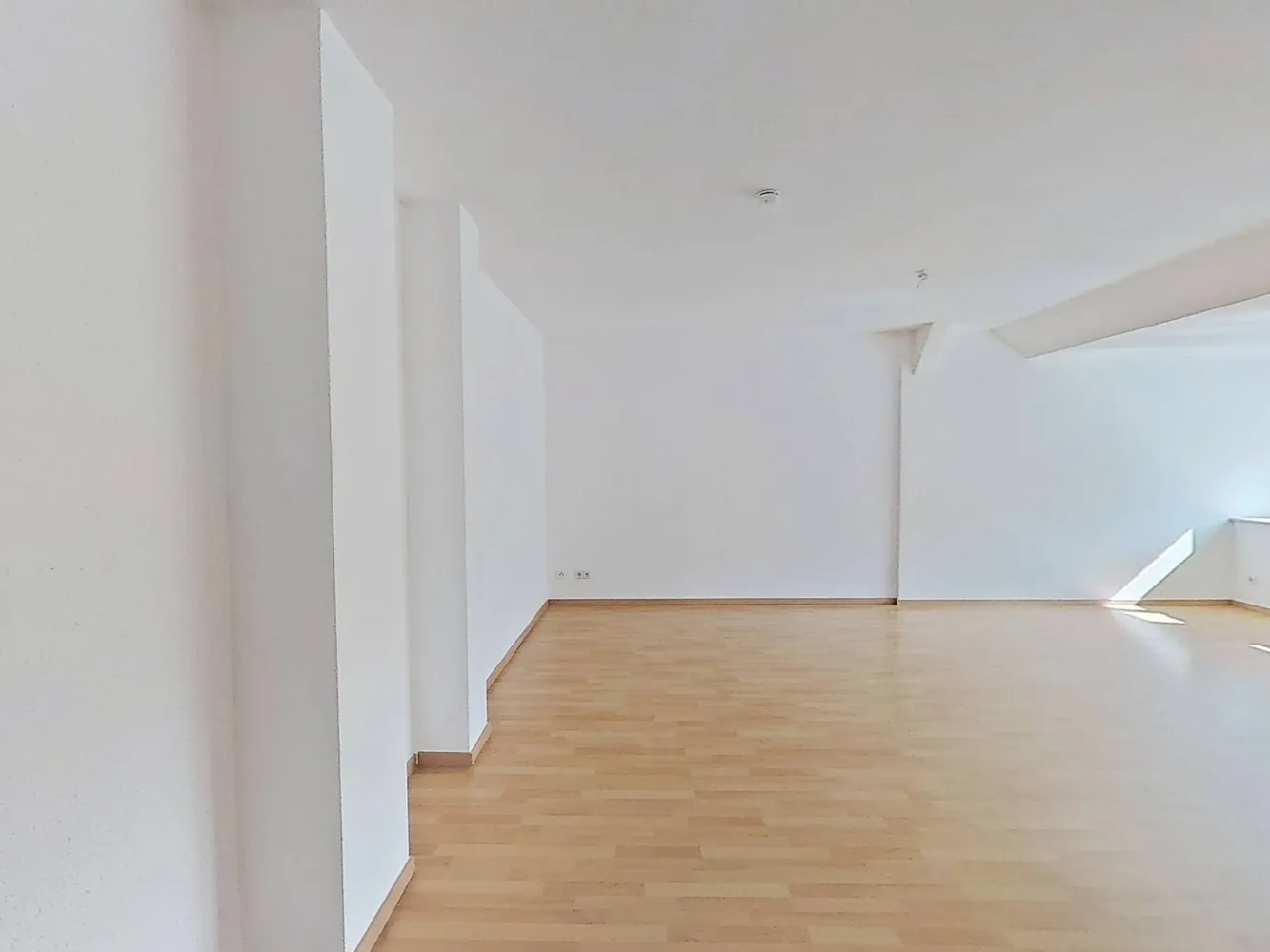 3 Zimmer Wohnung mit 95 m² in Pirna – Bild 12