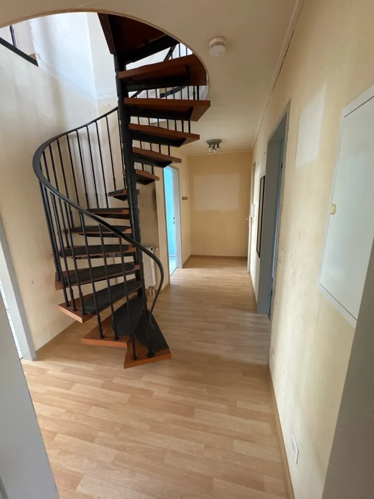 4 Zimmer Wohnung mit 79 m² in Leverkusen – Bild 8