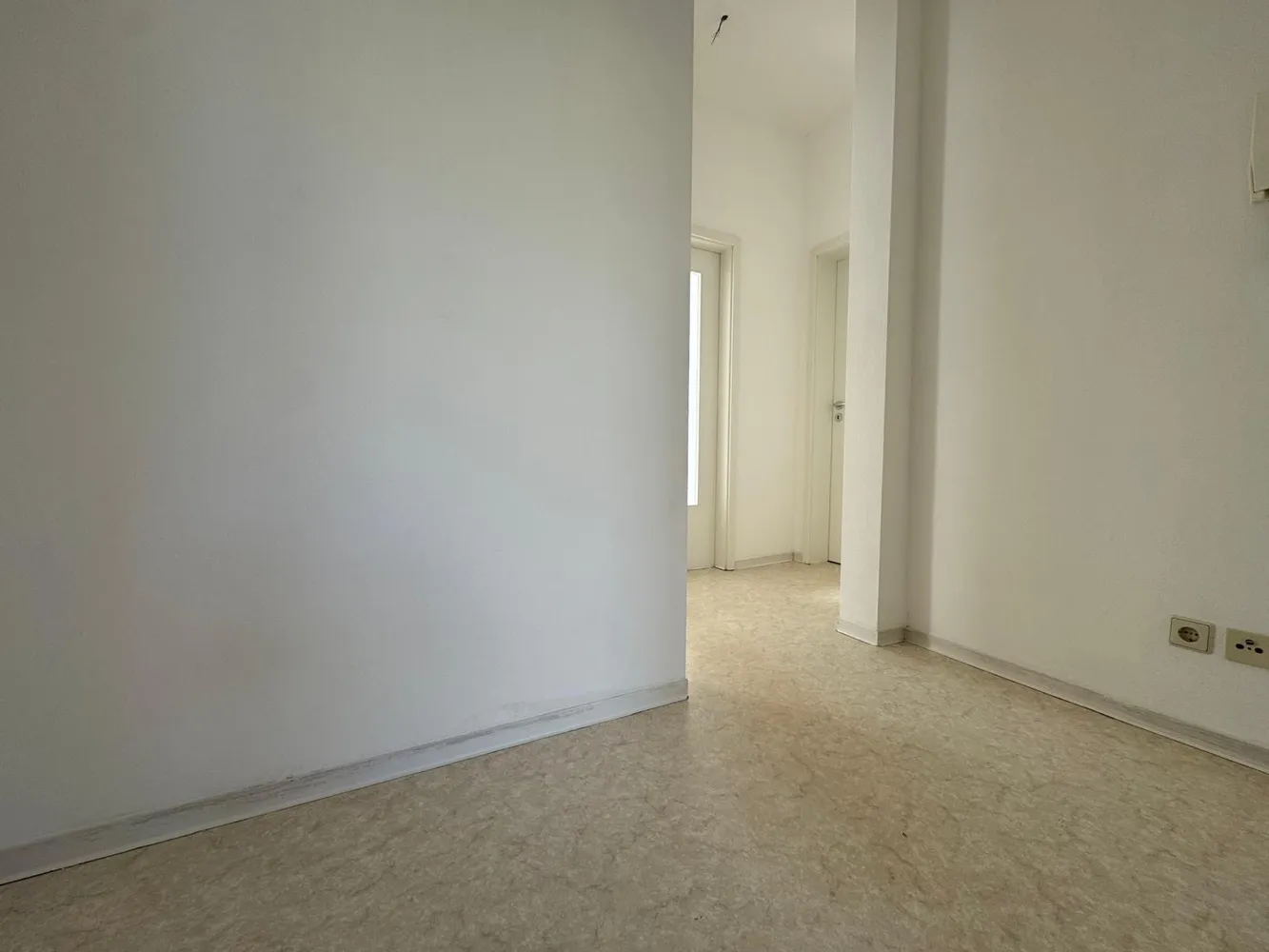2 Zimmer Wohnung mit 63 m² in Weimar – Bild 4