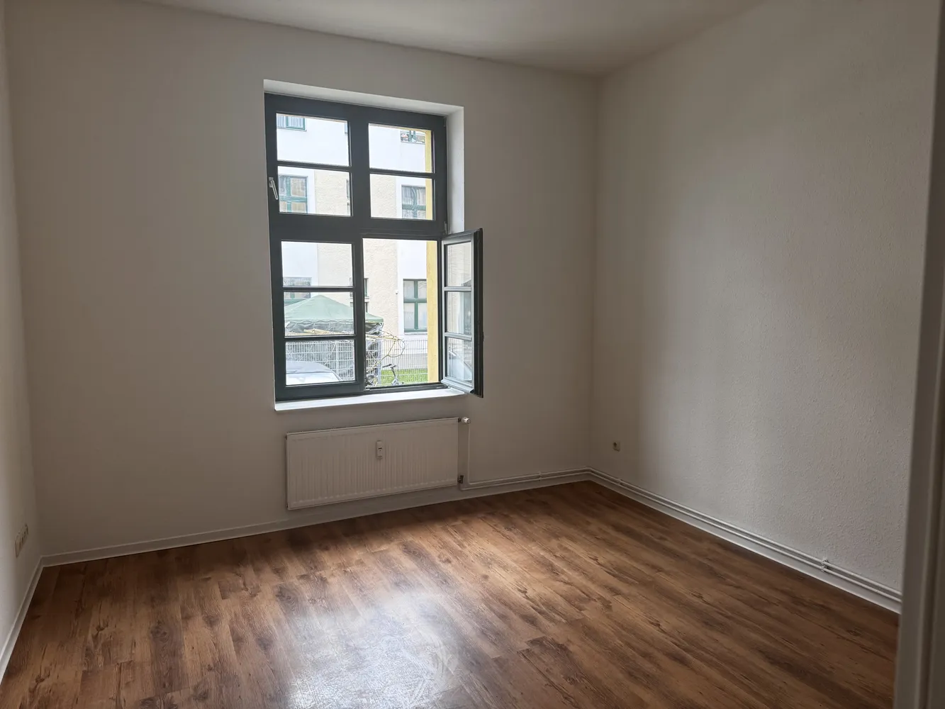 2 Zimmer Wohnung mit 39 m² in Krefeld – Bild 1